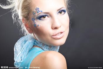 �׹�͸���˿˼۸���Ƶ���ŵ½���������л����̻�þ���...